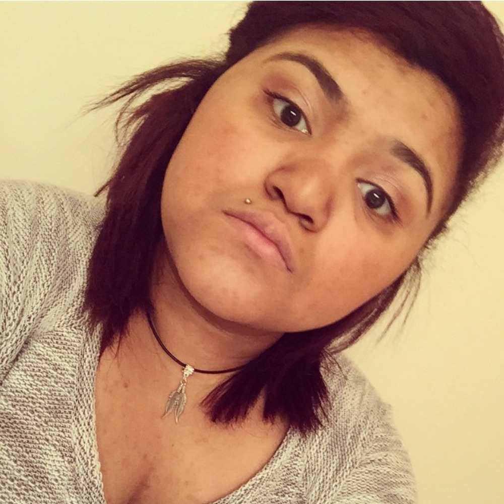 Meet your Posher, Monica